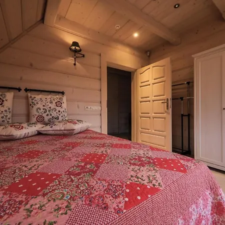 Kwiat Sniegu Deluxe Kolo Gubalowki Chalet *